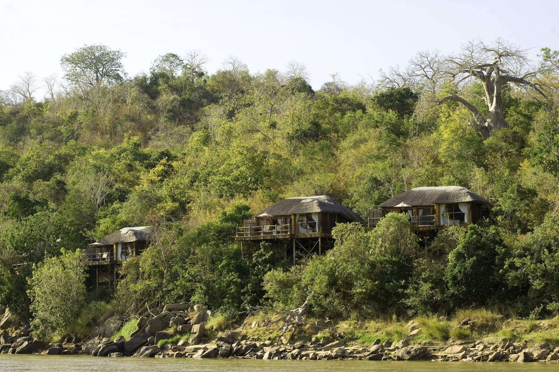 Serena Mivumo River Lodge
