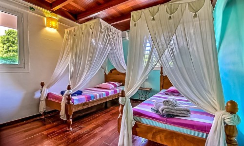 Pointe Noire - Villa 5 chambres en bord de mer avec piscine