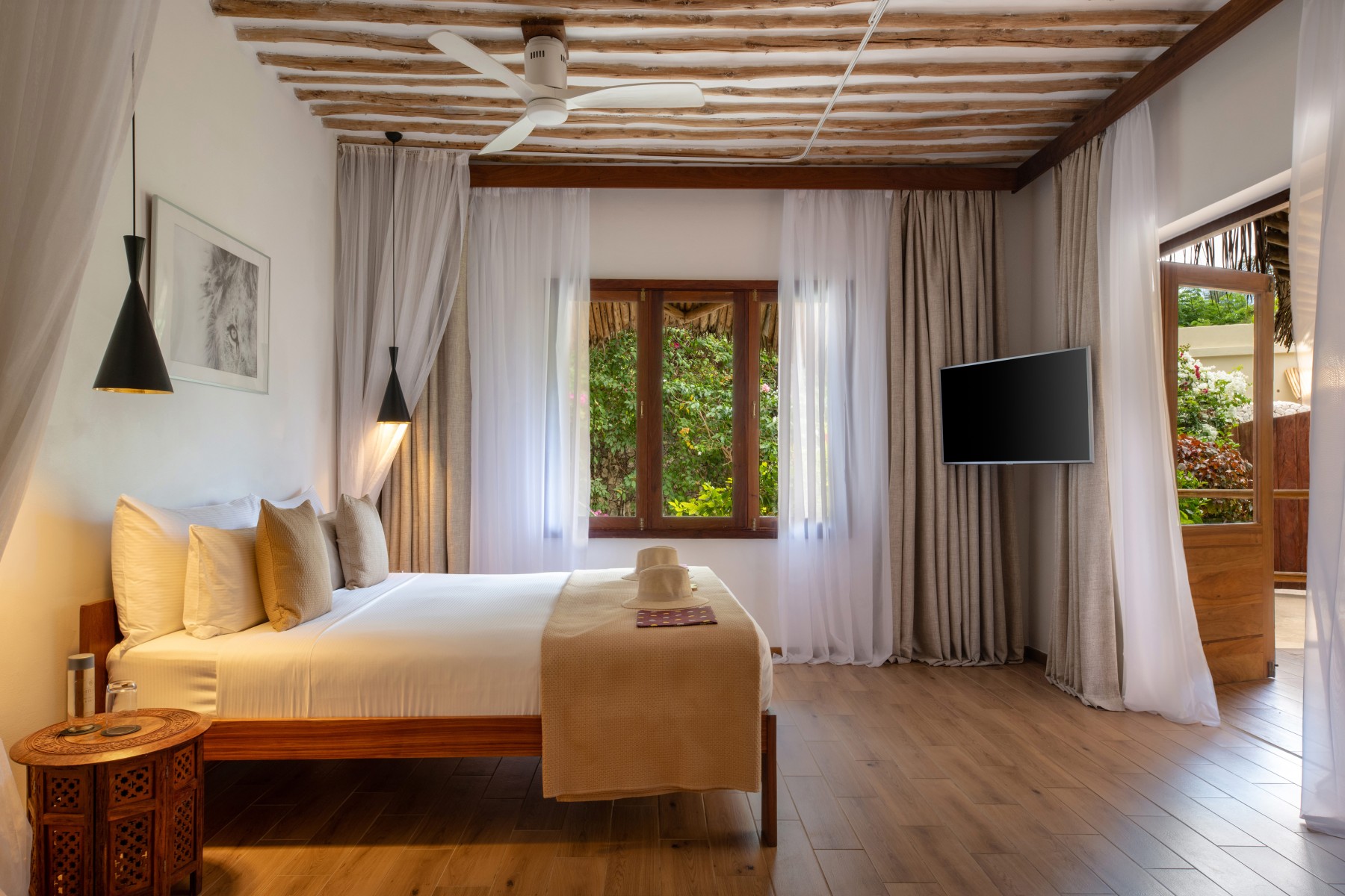 Cinnamon Room