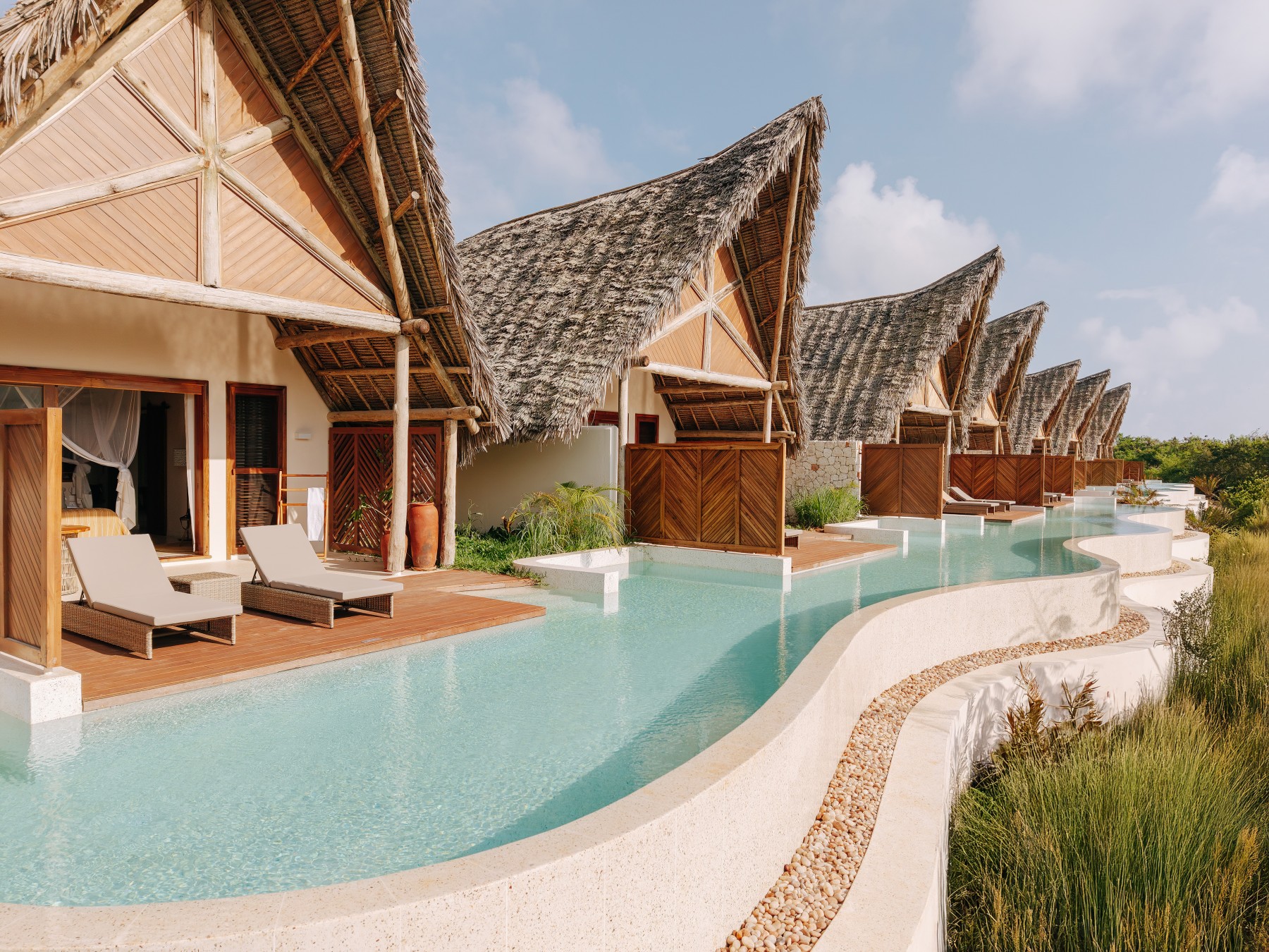 Swim-up Villa