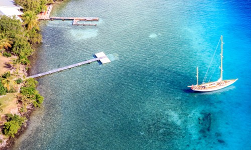 Trois-Îlets - Villa 4 ou 6 chambres en bord de mer avec piscine