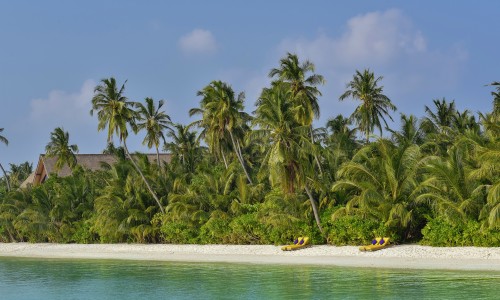 Mercure Maldives Kooddoo Resort