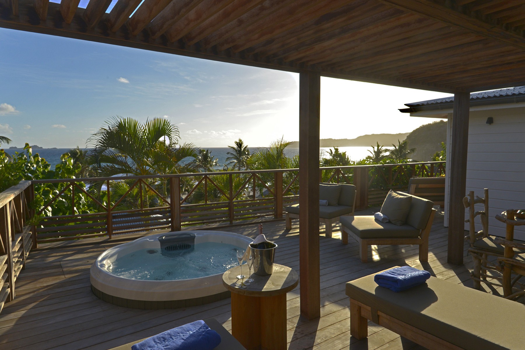 Ocean Prestige avec jacuzzi